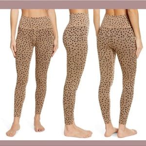 Zella elevate seamless leggings size medium high rise